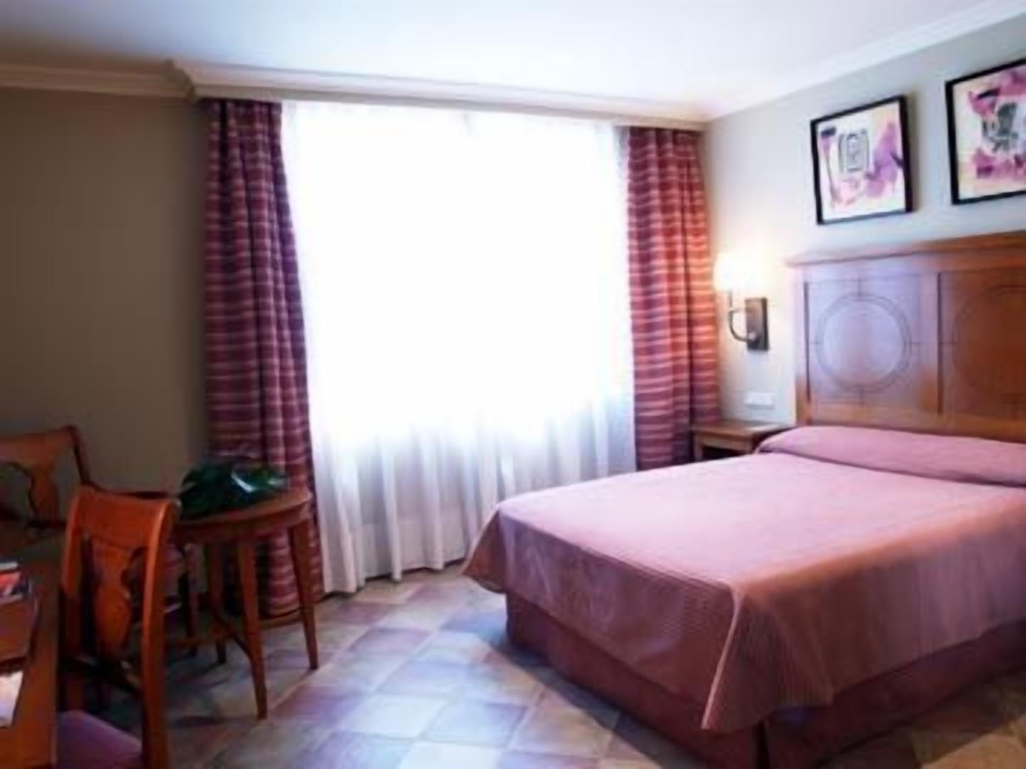 Hotel Pamplona فييافا المظهر الخارجي الصورة